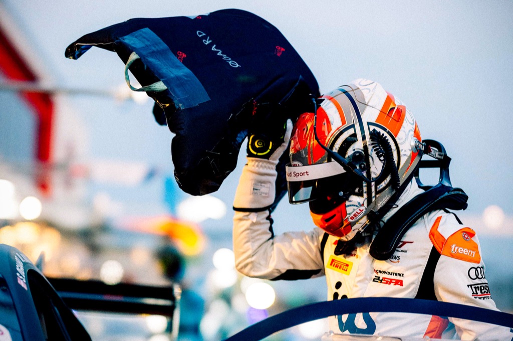 Sebastian Øgaard klar til sprintløb på Brands Hatch.
(Foto: SRO Motorsports Group)